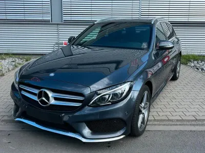 Używany Mercedes C250 AMG line 211 KM (155 kW) 2015 Szary Kombi