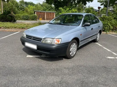 Gebraucht Toyota Carina 99 PS (72 kW) 1995 Blau Limousine