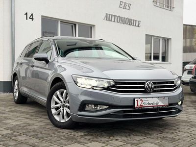 Grau Gebraucht 2022 VW Passat Business Kombi | 17.990 € (Fairer Preis)