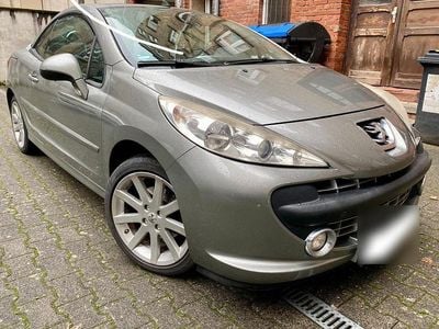 Gebraucht Peugeot 207 CC Roland Garros 120 PS (88 kW) 2009 Grau Cabrio