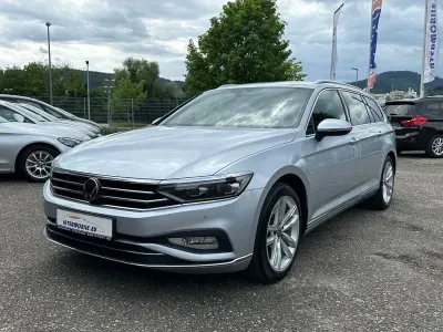 Usata VW Passat Elegance 150 CV (110 kW) 2023 Argento Station wagon