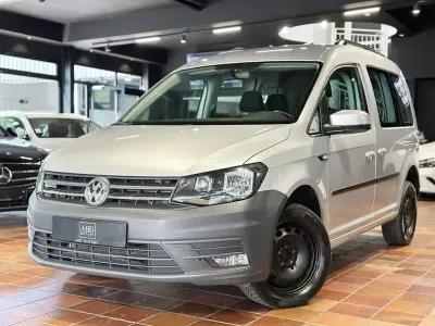 Gebraucht VW Caddy 122 PS (89 kW) 2020 Silber Van / Kleinbus