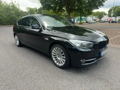 Gebraucht BMW 530 2011 Schwarz Limousine