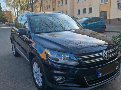 Schwarz Gebraucht 2012 VW Tiguan SUV | 9.500 € (Fairer Preis)