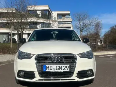 Brugt Audi A1 Ambition 90 HK (66 kW) 2013 Hvid Hatchback