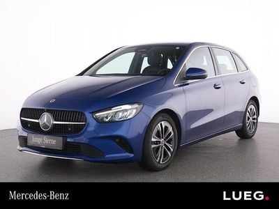 Gebraucht Mercedes B200 Progressive 163 PS (119 kW) 2025 Blau Van / Kleinbus