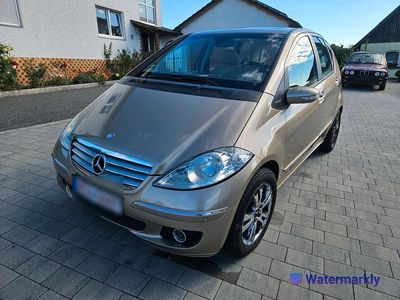 Mercedes A200
