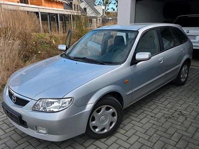 Gebraucht Mazda 323F 98 PS (72 kW) 2001 Silber Kleinwagen