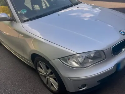 Gebraucht BMW 120 142 PS (104 kW) 2007 Silber Kleinwagen