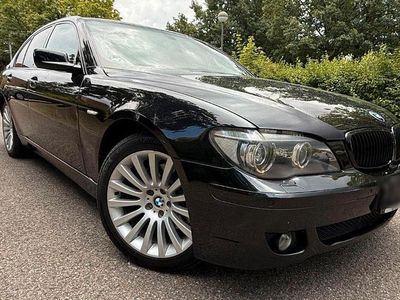 BMW 730