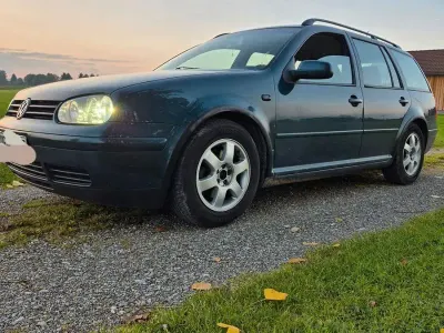 Gebraucht VW Golf IV Highline 105 PS (77 kW) 2001 Grün Kombi