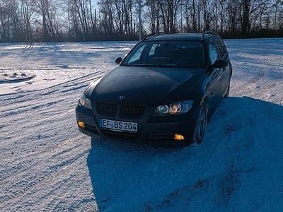 Gebraucht BMW 318 143 PS (105 kW) 2008 Blau Kombi