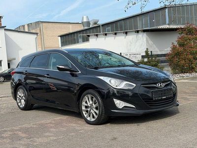 Gebraucht Hyundai i40 Edition 135 PS (99 kW) 2015 Schwarz Kombi