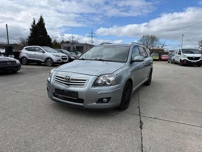 Gebraucht Toyota Avensis Travel 126 PS (92 kW) 2007 Medium silver metallic Kombi