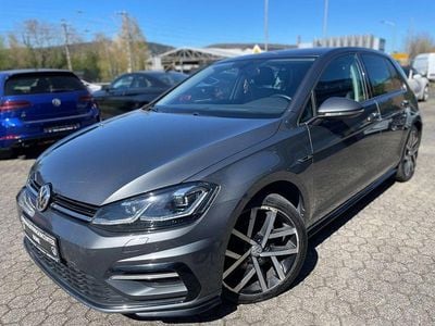 Usado VW Golf VII R-line 150 HP (110 kW) 2020 Cinzento Sedan