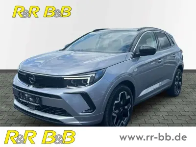 Gebraucht Opel Grandland X Ultimate 131 PS (96 kW) 2024 Quarz silber metallic SUV