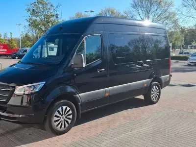 Gebraucht Mercedes Sprinter 190 PS (139 kW) 2020 Schwarz Van