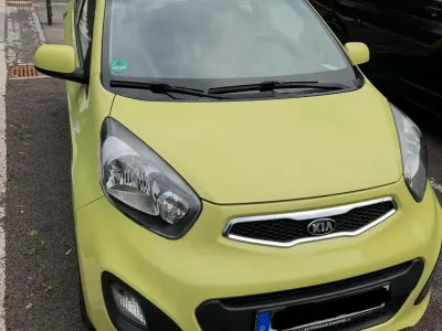 Używany Kia Picanto FIFA World Cup Edition 69 KM (50 kW) 2014 Andere farben Hatchback