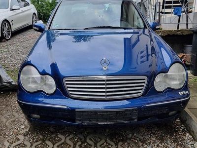 Mercedes C240