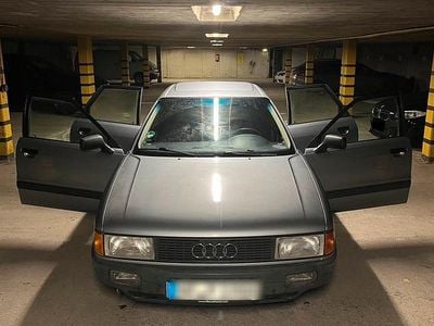 Gebraucht Audi 80 Young 88 PS (64 kW) 1988 Blau Limousine