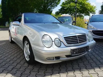 Gebraucht Mercedes CLK200 Avantgarde 163 PS (119 kW) 2001 Silber Cabrio