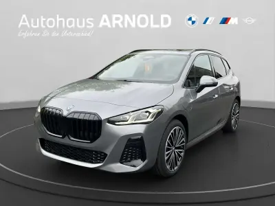 Neu BMW 230 M Sport 326 PS (239 kW) 2026 Grau Van / Kleinbus