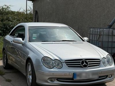 Mercedes CLK320