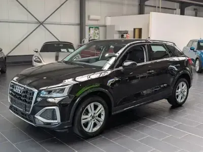 Gebraucht Audi Q2 Advanced 150 PS (110 kW) 2024 Schwarz SUV