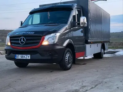 Używany Mercedes Sprinter 163 KM (119 kW) 2018 Szary Van