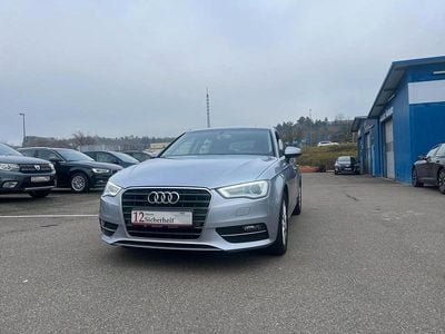 Gebraucht Audi A3 Ambiente 110 PS (80 kW) 2015 Silber Limousine