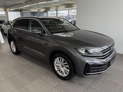 Siliziumgrau metallic Gebraucht 2025 VW Touareg Elegance SUV | 55.990 € (Superpreis)