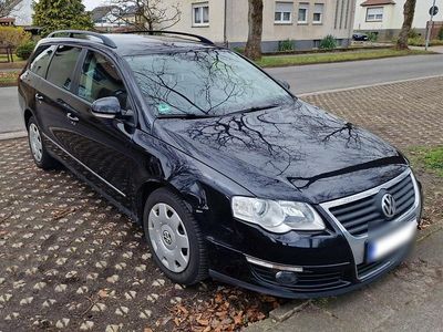 Gebraucht VW Passat 140 PS (102 kW) 2007 Schwarz Kombi