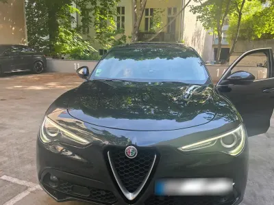 Gebraucht Alfa Romeo Stelvio 210 PS (154 kW) 2018 Schwarz SUV