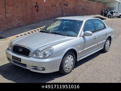 Gebraucht Hyundai Sonata GLS 131 PS (96 kW) 2003 Silber Limousine