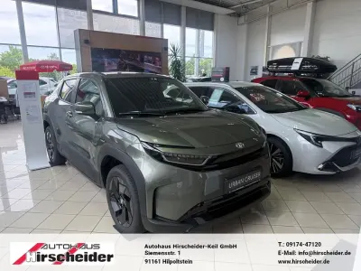 Neu Toyota Urban Cruiser 128 kW (175 PS) 2026 Grün SUV
