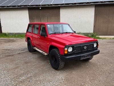 Rot Gebraucht 1991 Nissan Patrol SUV | 16.500 €