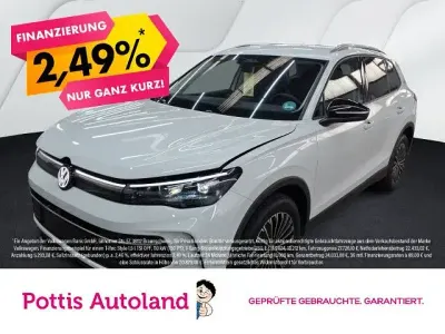 Gebraucht VW Tiguan Goal 150 PS (110 kW) 2025 Pure white SUV