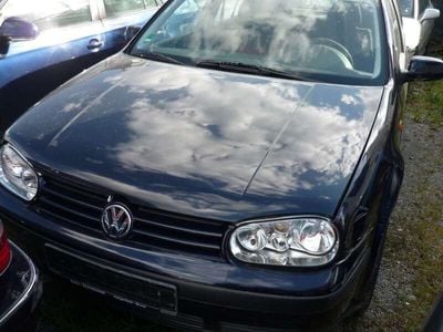 VW Golf IV