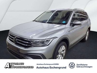Pyrite silver met. Gebraucht 2024 VW Tiguan Allspace Life SUV | 35.759 € (Fairer Preis)