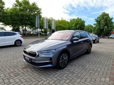 Gebraucht Skoda Octavia Tour 150 PS (110 kW) 2025 Graphitegrau metallic Kombi
