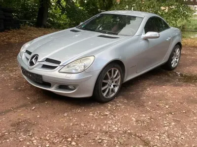 Gebraucht Mercedes SLK200 163 PS (119 kW) 2005 Silber Cabrio