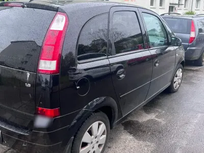 Gebraucht Opel Meriva 90 PS (66 kW) 2005 Schwarz Van / Kleinbus