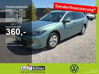 Gebraucht VW Passat Elegance 150 PS (110 kW) 2025 Maripositgrün Kombi