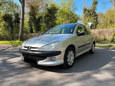Usata Peugeot 206 Filou 75 CV (55 kW) 2009 Argento Berlina