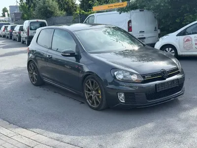 Gebraucht VW Golf VI GTD 170 PS (125 kW) 2010 Grau Kleinwagen