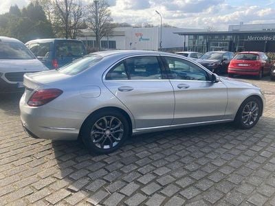 Gebraucht Mercedes C180 Avantgarde 156 PS (114 kW) 2015 Silber Limousine