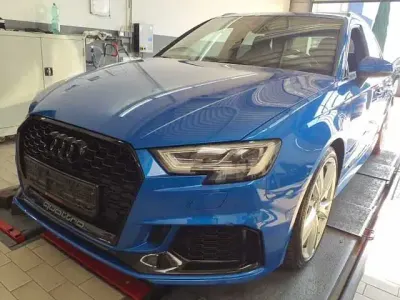 Usata Audi RS3 Sportback Comfort 400 CV (294 kW) 2020 Blu Utilitaria