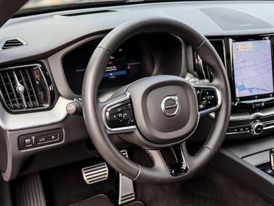 Gebraucht Volvo XC60 R-Design 253 PS (186 kW) 2021 Schwarz SUV