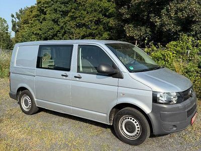 Gebraucht VW Transporter 102 PS (75 kW) 2013 Silber Van