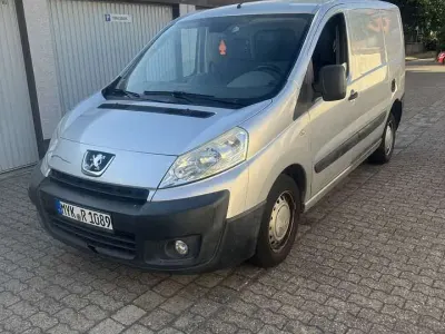 Gebraucht Peugeot Expert 128 PS (94 kW) 2011 Van